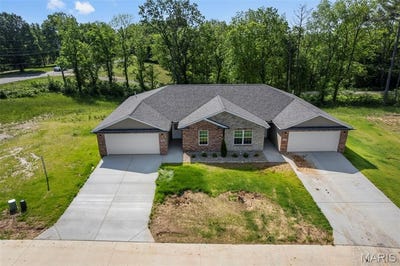 /international/us/35-39-benton-hill-lane-cape-girardeau-mo-110107730312/