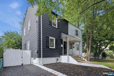 /international/us/243-15th-street-bloomfield-nj-110119948225/