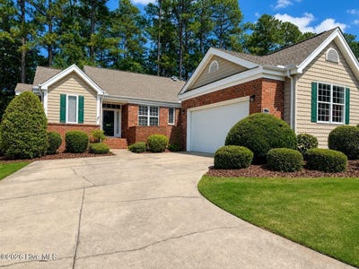 /international/us/150-lighthorse-circle-aberdeen-nc-110109448240/