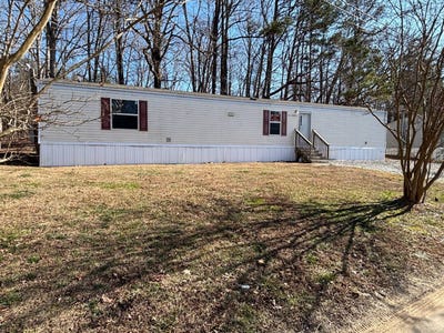 /international/us/143-yarbro-rd-kings-mountain-nc-110108069303/