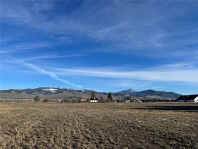 /international/us/stonebrook-lane-lot-3-plains-mt-110105933905/