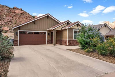 /international/us/130-matilda-ln-springdale-ut-110106448141/