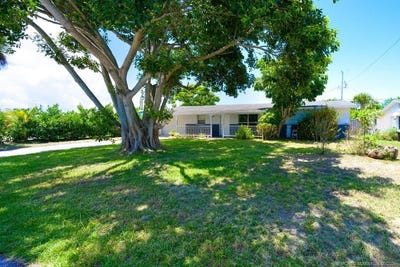 /international/us/1455-ne-silver-maple-way-jensen-beach-fl-110100319353/