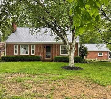 /international/us/5002-wooster-road-w-norton-oh-110100072249/
