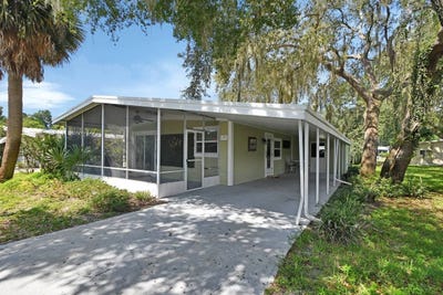 /international/us/131-sycamore-ln-lake-helen-fl-110094140314/