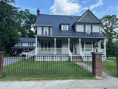 /international/us/17-e-seventh-street-coudersport-pa-110093606803/