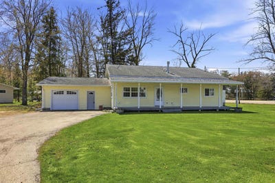/international/us/n5699-maders-circle-shawano-wi-110107981336/