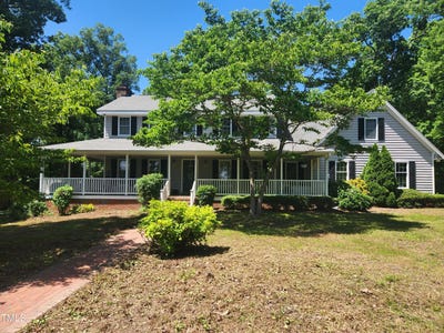 /international/us/5760-hesters-store-road-hurdle-mills-nc-110100248394/