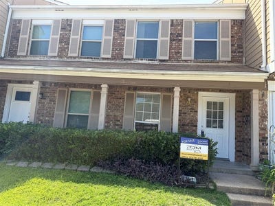 /international/us/709-lee-street-mesquite-tx-110101162649/