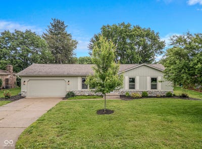/international/us/4913-n-riverside-drive-columbus-in-110108239127/