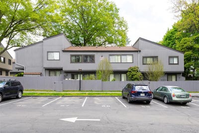 /international/us/2304-magnolia-walk-poughkeepsie-ny-110108060369/