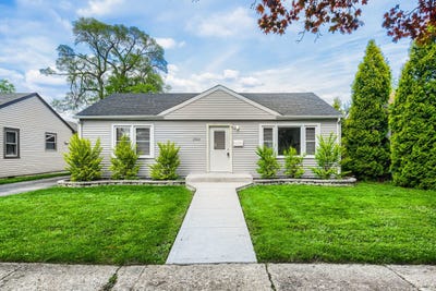 /international/us/15013-springfield-avenue-midlothian-il-110107853066/