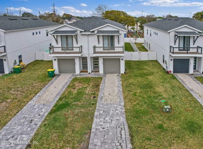 /international/us/807-7th-avenue-s-jacksonville-beach-fl-110108630287/