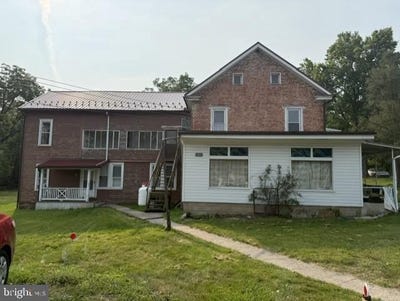 /international/us/436-grist-mill-road-burnt-cabins-pa-110120003110/