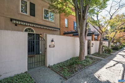 /international/us/1618-garden-ct-charlottesville-va-110120584920/