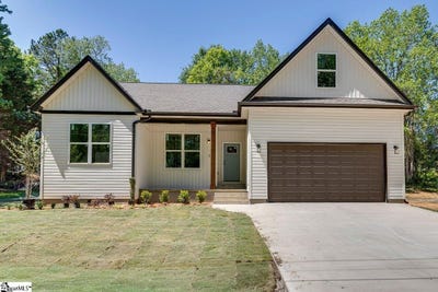 /international/us/3-carter-drive-marietta-sc-110107695312/