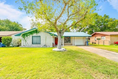 /international/us/1006-e-fannin-beeville-tx-110100615652/