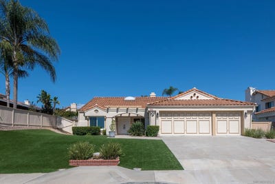 /international/us/4008-via-de-la-paz-oceanside-ca-110120425798/