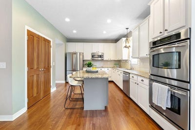 /international/us/7125-marrisey-loop-galena-oh-110100462789/