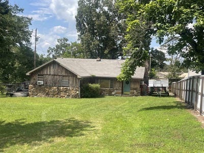 /international/us/55-hickory-st-higden-ar-110108980649/