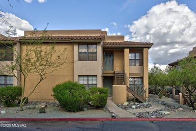 /international/us/6651-n-campbell-avenue-tucson-az-110100301023/