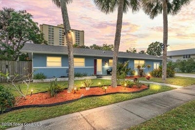 /international/us/637-e-lincoln-avenue-melbourne-fl-110108616792/