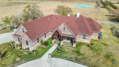 /international/us/1093-sunderman-road-alleyton-tx-110103576530/