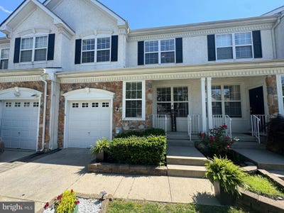 /international/us/37-weaver-drive-evesham-nj-110108439497/