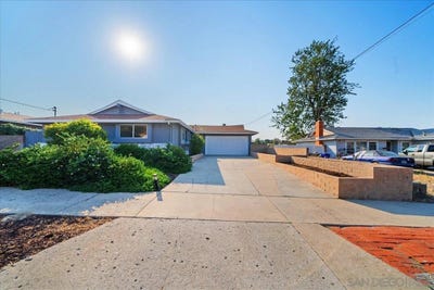 /international/us/1554-angelus-ave-lemon-grove-ca-110100945159/