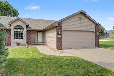 /international/us/1012-8th-street-se-altoona-ia-110109158371/