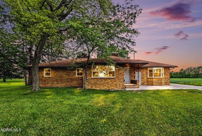 /international/us/2120-mathews-road-northwood-oh-110108415750/