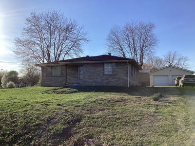 /international/us/301-e-main-street-powderly-ky-110106362710/