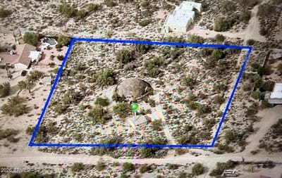 /international/us/6250-e-lowden-road-cave-creek-az-110108384289/