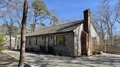 /international/us/300-brackett-road-eastham-ma-110107459268/