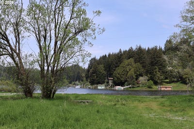 /international/us/sun-lake-lakeside-or-110108011368/