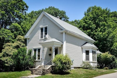 /international/us/3-commonwealth-avenue-hopkinton-ma-110100417641/