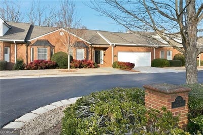 /international/us/3170-haynes-drive-gainesville-ga-110105503522/