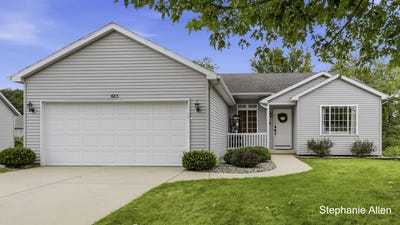 /international/us/663-ridgefield-drive-coopersville-mi-110109811617/