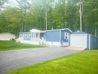 /international/us/7-pheasant-rd-saco-me-110108572747/