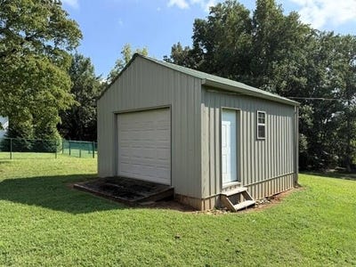/international/us/301-s-riverside-dr-lot-1-mcminnville-tn-110109982995/
