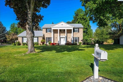 /international/us/2405-harris-ave-richland-wa-110107691258/