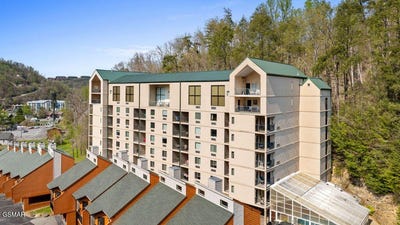 /international/us/413-baskins-creek-road-gatlinburg-tn-110107087134/