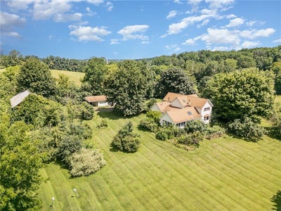 /international/us/1737-arcadia-zurich-norris-road-arcadia-ny-110101093256/?lang=en