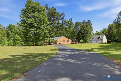 /international/us/19001-duval-road-moseley-va-110107958639/
