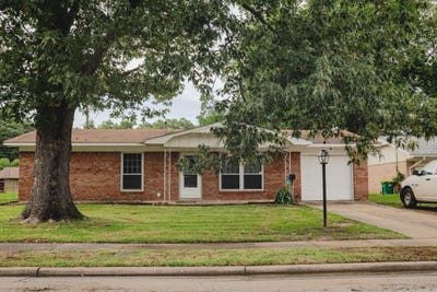 /international/us/1803-s-dakota-street-pine-bluff-ar-110100308665/