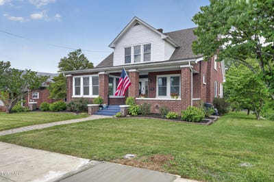 /international/us/415-e-main-street-marion-va-110108735116/