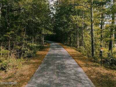 /international/us/moss-loop-enville-tn-110120017238/