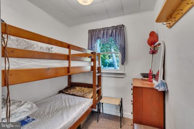 /international/us/3096-calvert-boulevard-lusby-md-110095463330/