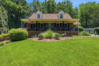 /international/us/237-dianne-drive-lynchburg-va-110108719611/