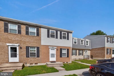 /international/us/8204-marlton-court-severn-md-110108098300/